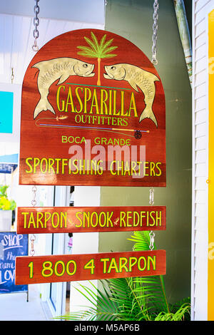 Gasparilla Outfitters Store anmelden Boca Grande am Gasparilla Island, Florida, USA Stockfoto