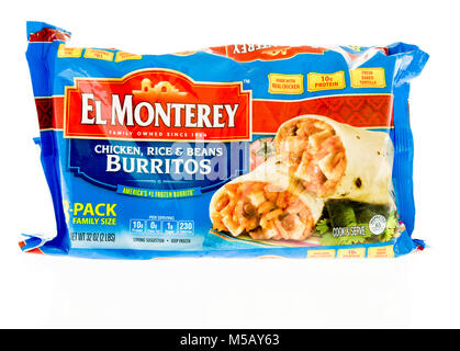 Winneconne, WI - 19. November 2017: ein Paket von El Monterey burritos in einem isolierten Hintergrund. Stockfoto