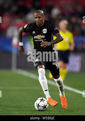 Sevilla, Spanien. 21. Februar, 2018. Ashley Young von Manchester United in der Champions League zwischen FC Sevilla v Manchester United am Stadion Sanchez Pizjuan am Februar 21th, 2018 in Sevilla Spanien (Foto von Cristobal Duenas Credit: CORDON PRESSE/Alamy leben Nachrichten Stockfoto