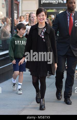 New York, NY, USA. 21 Feb, 2018. Lilan Bowden heraus und über für Celebrity Candids - MI, New York, NY 21. Februar 2018. Credit: Kristin Callahan/Everett Collection/Alamy leben Nachrichten Stockfoto