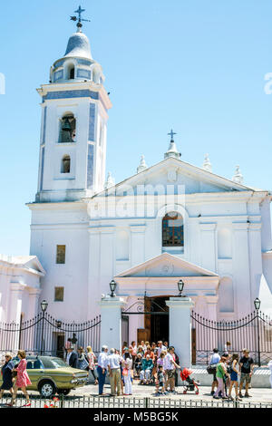 Buenos Aires Argentinien, Recoleta, Basilica Nuestra Senora del Pilar Katholische Kirche, außen, Glockenturm, Gemeindemitglieder verlassen Masse, Erwachsene Erwachsene m Stockfoto