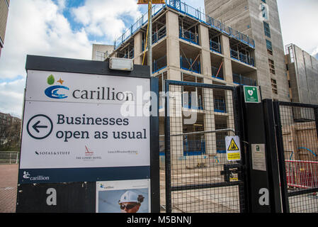 Carillion Zeichen auf einer verlassenen Baustelle, Salford, Greater Manchester. Carillion plc ist eine britische multinationale Einrichtungen Verwaltung und constructi