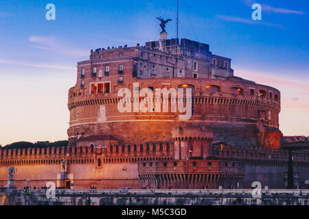 Saint Angelo Burg in der Nacht, Rom, Italien Stockfoto