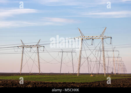 Elektrische Kraftübertragung Stockfoto