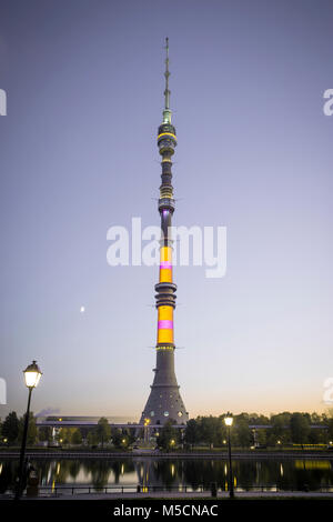 Fernsehturm Ostankino in Moskau, Russland Stockfoto