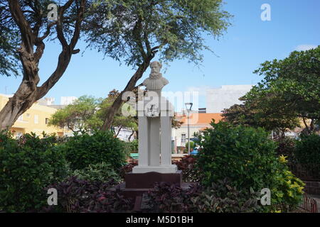 Statue von Luis Camöes Praça Nova, Mindelo, Sao Vicente, Kap Verde Stockfoto