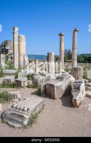 Ruinen, von Säulen, historischen Helenistic und Römische Ausgrabungsstätte, Ephesus, Türkei Stockfoto