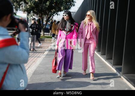 Blogger Susie Bubble und Tina Leung an der Gucci show in Mailand auf der Modewoche - Mar 21, 2018 - Foto: Start- und Landebahn Manhattan/Michael Ip*** Für die redaktionelle Nutzung nur*** | Verwendung weltweit Stockfoto