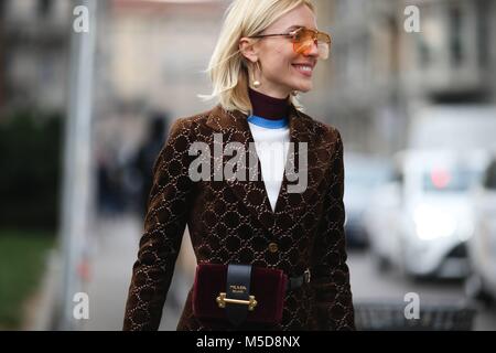 Blogger Viktoria Rader an der Alberta Ferretti show in Mailand auf der Modewoche - Mar 21, 2018 - Foto: Start- und Landebahn Manhattan/Michael Ip*** Für die redaktionelle Nutzung nur*** | Verwendung weltweit Stockfoto