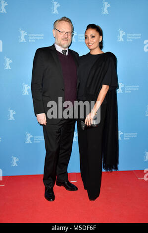 Jared Harris und seine Frau Allegra Riggio Teilnahme an der 'Terror' Premiere während der 68. Internationalen Filmfestspiele Berlin/Berlinale 2018 Zoo Palast am 21. Februar 2018 in Berlin, Deutschland. Stockfoto