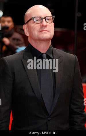 Steven Soderbergh die Teilnahme an der "unsane" Premiere auf der 68. Internationalen Filmfestspiele Berlin/Berlinale 2018 im Berlinale-Palast am 22. Februar 2018 in Berlin, Deutschland. Stockfoto