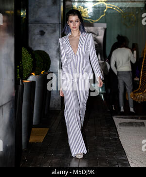 London, Großbritannien. 21 Feb, 2018. Alexandra römische Modenschau und London Fashion Week Closing Party bei Sanderson Credit: Marc Wainwright Fotografie/Alamy leben Nachrichten Stockfoto
