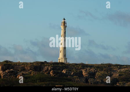 Kalifornien Leuchtturm in der Nähe von Arashi Beach an der nordwestlichen Spitze der Aruba. Stockfoto