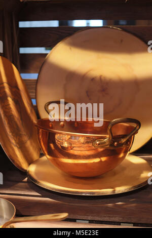 Trinken, Küche, Kanne, Wasser, Geräte, Symbole, Geräte, Küchengeräte, Metall, Baum, Kochen, Speisen, Gerichte, schöne, Schaufel Stockfoto