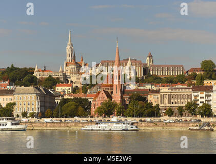 Kirche St. Matthias, Fisherman's Bastion, Reformierte Kirche, Donau, Budapest, Ungarn Stockfoto