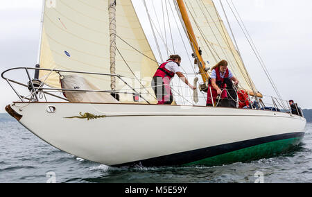 Die klassische Yacht Sibylle von Cumae in Plymouth Sound. Stockfoto