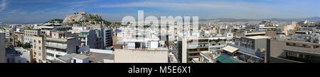 Athen, Griechenland - Mai 03, 2015: Lond Stadtbild Panorama von Athen vom Syntagma-Platz in Athen, Griechenland. Stockfoto