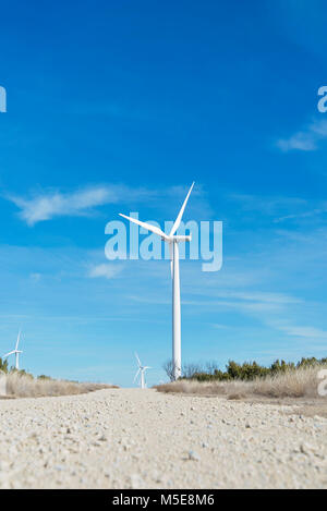 Wind dreht in Texas, Erzeugung von Windkraft zur Stromerzeugung Stockfoto