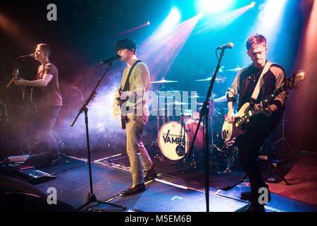 London, Großbritannien. 22. Februar, 2018. WarChilds BRITs, Woche, die Vamps durchführen an, Dingwalls Camden - 22. Februar 2018 Credit: Tom Rose/Alamy leben Nachrichten Stockfoto