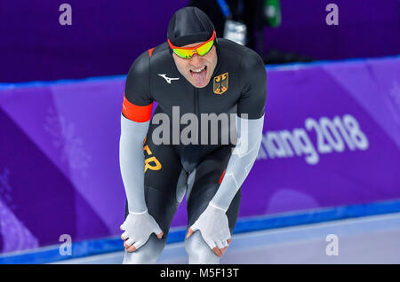 Gangneung, Südkorea. 23 Feb, 2018. In Deutschland Nico Ihle bei den Herren 1000 m Eisschnelllauf Rennen auf dem Gangneung Oval in Tainan, Südkorea, 23. Februar 2018. Credit: Peter Kneffel/dpa/Alamy leben Nachrichten Stockfoto