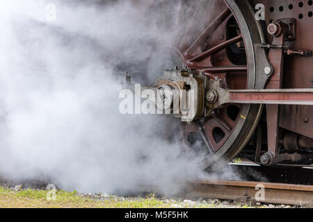 Fahren Sie Details einer historischen Dampflok an Stockfoto