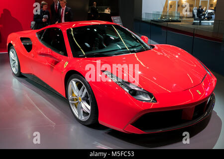 FRANKFURT, Deutschland - 13.09.2017: Ferrari 488 GTB Spider Sportwagen auf der Frankfurter IAA vorgestellt. Stockfoto