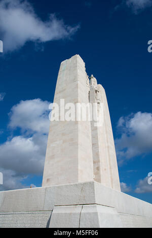 Ein Blick auf die Canadian National Vimy Gedenkstätte auf dem Gelände des Ersten Weltkrieg in der Schlacht von Vimy Ridge, Frankreich. Stockfoto