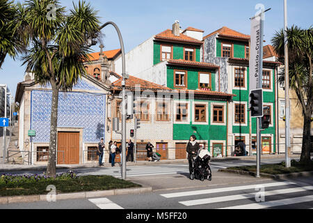 Historischen Häuserfassaden in Porto, Portugal Stockfoto