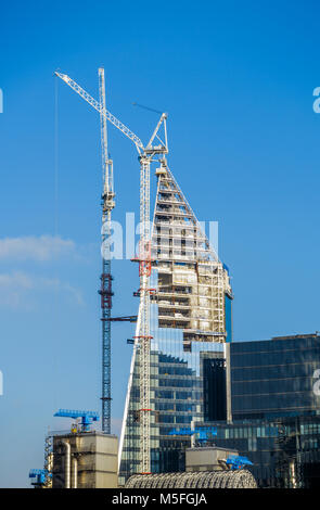 Ändern der Londoner City Skyline: das Skalpell im Bau in Lime Street London EC3Versicherung Bezirk in der Nähe von Lloyd's Building und Willis Buil Stockfoto