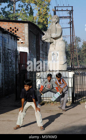 Mutter mit einem toten Kind Memorial, Bhopal, Madhya Pradesh, Indien, Asien Stockfoto