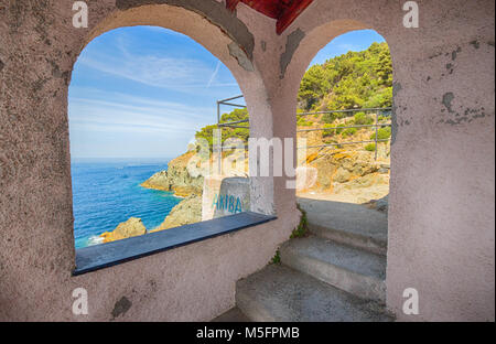 Kapelle Madonnina della Punta in Imperia, La Spezia Provinz, in der Nähe der Cinque Terre und ligurische Küste, Italien. Stockfoto