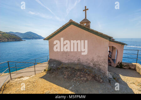 Kapelle Madonnina della Punta in Imperia, La Spezia Provinz, in der Nähe der Cinque Terre und ligurische Küste, Italien. Stockfoto