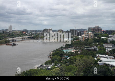 Blick vom Rad von Brisbane mit Stadtansicht, Brisbane River und Streets Beach, Brisbane, Australien Stockfoto