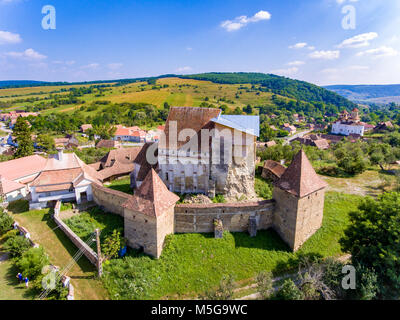 Roades befestigte Sächsische Kirche in Siebenbürgen Rumänien in der Nähe von Sighisoara und Birthälm Stockfoto