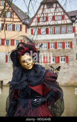 Venezianischen Karneval in Schwäbisch Hall eine kleine mittelalterliche Stadt in Deutschland. Das Festival genannt wird Hallia Venezia. Stockfoto