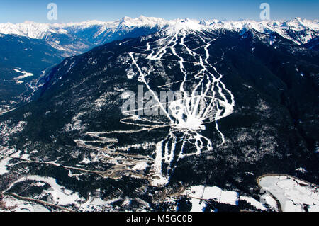 Den meisten vertikalen Skifahren in Nordamerika. Revelstoke Skigebiet in den Rocky Mountains. Stockfoto