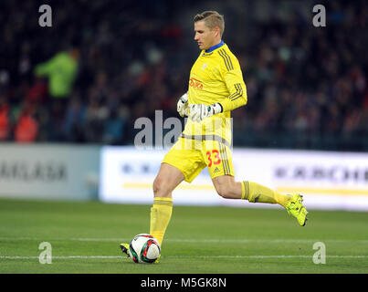 CRACOV, Polen - November 29, 2015: T-Mobile Extra Liga polnischer Premier Football League Wisla Krakau Cracov Cracov Derby o/p: Radoslaw Ciezniak Stockfoto