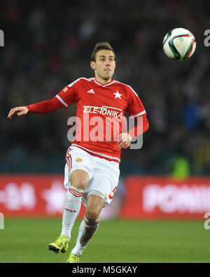 CRACOV, Polen - November 29, 2015: T-Mobile Extra Liga polnischer Premier Football League Wisla Krakau Cracov Cracov Derby o/p: Boban Jovic Stockfoto