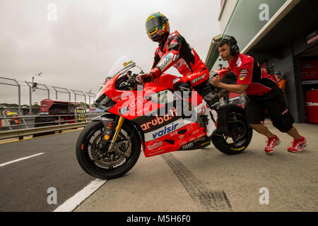 Samstag, 24 Februar, 2018. FIM Superbike World Championship. Phillip Island, Australien. Chaz Davies, Aruba.it Ducati World Superbike Team. Superpole. Davies fertig superpole 5. Schnellste auf der Stundenerfassung. Stockfoto