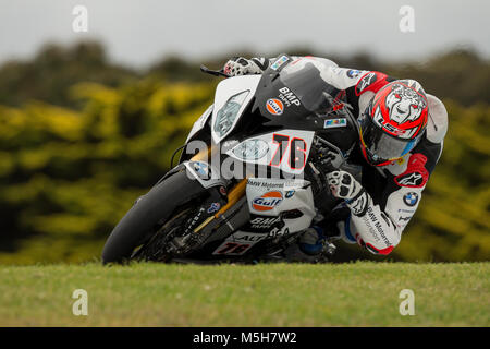 Samstag, 24 Februar, 2018. FIM Superbike World Championship. Phillip Island, Australien. Loris Baz, Golf Anthea BMW Racing Team. Rennen 1. 11. Platz. Stockfoto