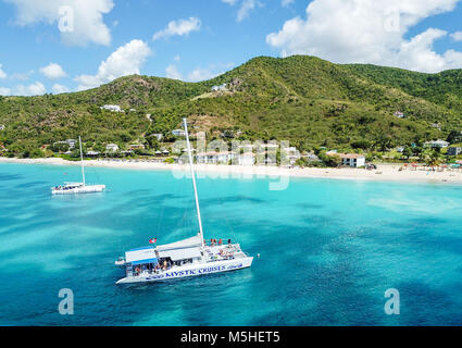 Mystic Cruises Touristenkatamaran, Turner's Beach, Picarts Bay, Antigua Stockfoto