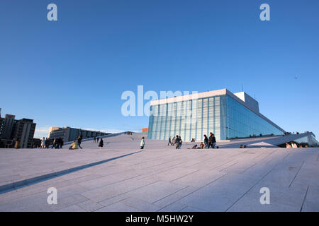 Steigung der Osloer Oper, Snøhetta Architekt, Oslo, Norwegen Stockfoto