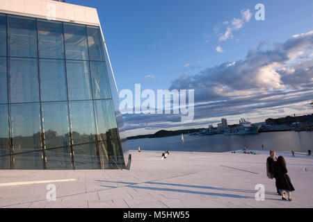 Steigung der Osloer Oper, Snøhetta Architekt, Oslo, Norwegen Stockfoto