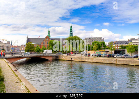 Kopenhagen, Seeland Region/DÄNEMARK - 2017/07/26: Renaissance Kirche von Holmen durch den Holmens Kanal Stockfoto