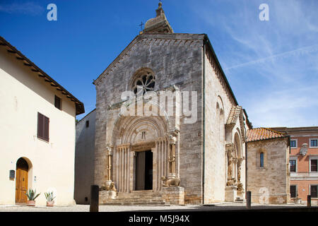 Collegiata oder Pieve di Osenna, San Quirico d'Orcia, Toskana, Italien, Europa Stockfoto