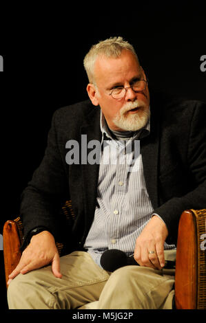 Amerikanische Schriftsteller Michael Connelly nimmt an Konferenz am Quais du Polar Literaturfestival, Lyon, Frankreich Stockfoto