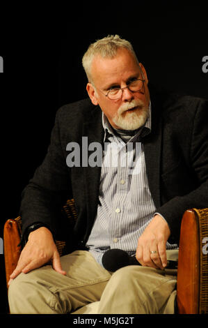 Amerikanische Schriftsteller Michael Connelly nimmt an Konferenz am Quais du Polar Literaturfestival, Lyon, Frankreich Stockfoto