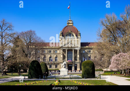 Place de la République in Straßburg, Kriegerdenkmal, Palast der Rhein, Palais du Rhin, Neustadt, Straßburg, Elsass, Frankreich, Europa, Stockfoto