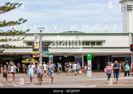 Manly Wharf und Ferry Terminus, Manly Beach in Sydney, Australien Stockfoto