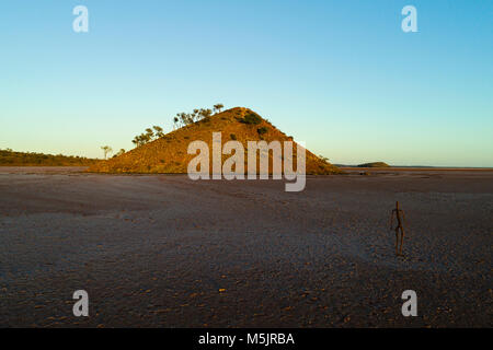 Kunst Skulptur (innerhalb Australiens Ausstellung) am Lake Ballard von Antony Gormley, Murchison, Western Australia Stockfoto